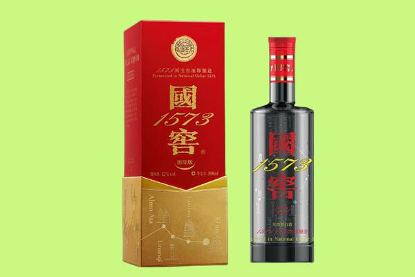 丹东振兴区回收国窖1573.jpg